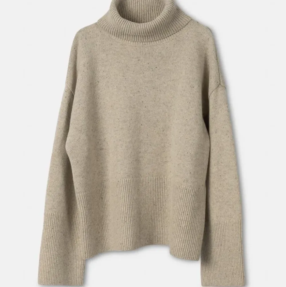 Hot Polotroja I Ull Dam Troja